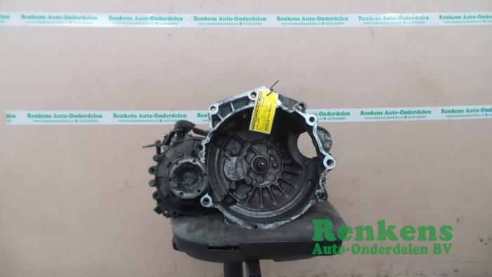 Usagé Boîte de vitesse Volkswagen Polo Variant (6KV5) 1.9 SDI Prix € 150,00 Règlement à la marge proposé par Renkens Auto-Onderdelen B.V.