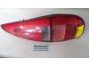 Taillight, right from a Renault Laguna I Grandtour (K56), 1995 / 2001 1.8 RXE 16V, Combi/o, 4-dr, Petrol, 1.783cc, 88kW (120pk), FWD, F4P760, 1998-04 / 2001-03, K563; K564 1999