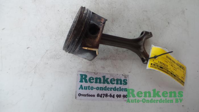 Usados Pistón Volkswagen Fox (5Z) 1.2 Precio € 25,00 Norma de margen ofrecido por Renkens Auto-Onderdelen B.V.