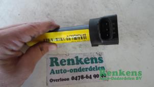 Used Pen ignition coil Opel Agila (B) 1.2 16V Price € 10,00 Margin scheme offered by Renkens Auto-Onderdelen B.V.