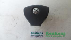 Usagé Airbag gauche (volant) Volkswagen Passat Variant (3C5) 2.0 TDI 16V 140 Prix € 75,00 Règlement à la marge proposé par Renkens Auto-Onderdelen B.V.