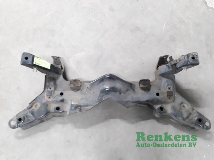 Begagnade Underram Ford Puma 1.4 16V Pris € 60,00 Marginaltabell erbjuds av Renkens Auto-Onderdelen B.V.