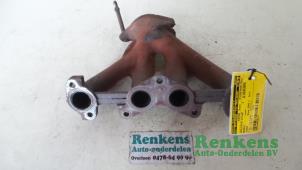 Usagé Tubulure d'échappement Renault Twingo (C06) 1.2 Prix € 35,00 Règlement à la marge proposé par Renkens Auto-Onderdelen B.V.