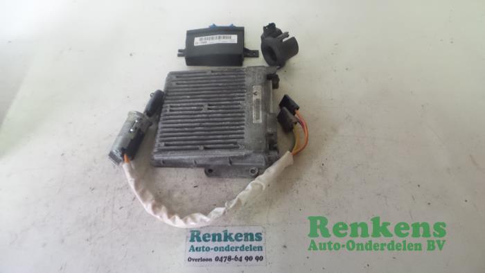 Used Engine management computer Renault Kangoo (KC) 1.2 Price € 140,00 Margin scheme offered by Renkens Auto-Onderdelen B.V.
