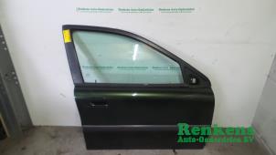 Usagé Portière 4portes avant droite Volvo S80 (TR/TS) 2.4 SE 20V 170 Prix sur demande proposé par Renkens Auto-Onderdelen B.V.
