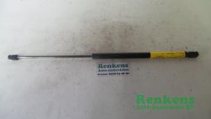 Used Rear gas strut, left Fiat Seicento (187) 1.1 SPI Hobby,Young Price € 10,00 Margin scheme offered by Renkens Auto-Onderdelen B.V.