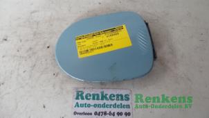 Usados Tapa de depósito Fiat Seicento (187) 0.9 SPI Precio € 20,00 Norma de margen ofrecido por Renkens Auto-Onderdelen B.V.