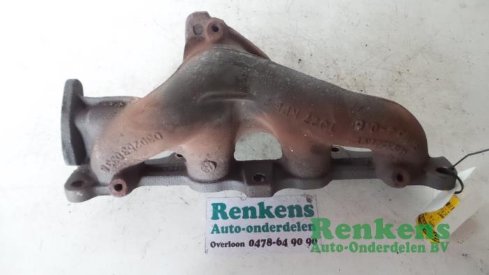 Gebrauchte Abgaskrümmer Volkswagen Polo III (6N1) 1.4i 60 Preis € 30,00 Margenregelung angeboten von Renkens Auto-Onderdelen B.V.