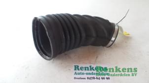Used Air intake hose BMW Z3 Roadster (E36/7) 1.9 16V Price € 15,00 Margin scheme offered by Renkens Auto-Onderdelen B.V.