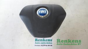 Usagé Airbag gauche (volant) Fiat Grande Punto (199) 1.4 Prix € 50,00 Règlement à la marge proposé par Renkens Auto-Onderdelen B.V.