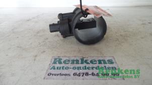 Używane Czujnik masy powietrza Opel Corsa D 1.0 Cena € 20,00 Procedura marży oferowane przez Renkens Auto-Onderdelen B.V.
