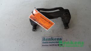Used Front brake calliperholder, left Volvo V40 (VW) 1.8 16V Price € 20,00 Margin scheme offered by Renkens Auto-Onderdelen B.V.