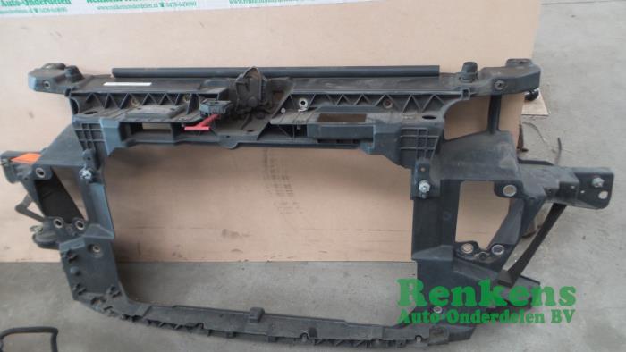 Begagnade Front Fiat Stilo (192A/B) 1.6 16V 3-Drs. Pris € 60,00 Marginaltabell erbjuds av Renkens Auto-Onderdelen B.V.