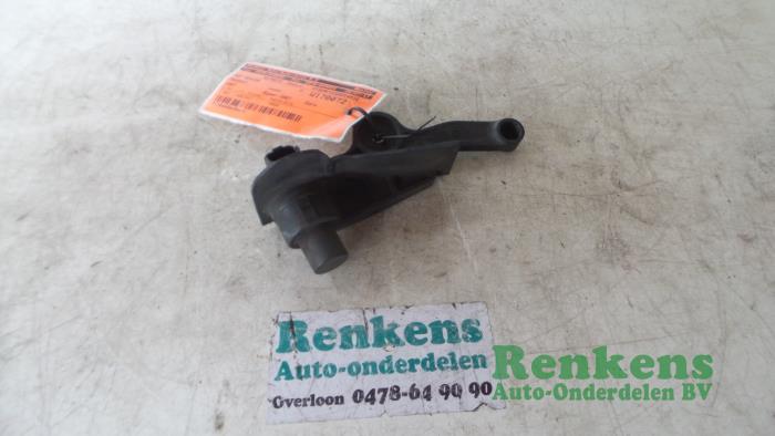 Usados Sensor BDP Peugeot 1007 (KM) 1.4 Precio € 25,00 Norma de margen ofrecido por Renkens Auto-Onderdelen B.V.