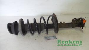 Used Front shock absorber rod, right Opel Agila (B) 1.0 12V Price € 30,00 Margin scheme offered by Renkens Auto-Onderdelen B.V.