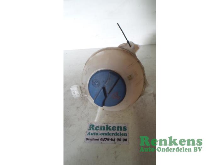 Expansion vessel from a Volkswagen Polo III (6N2) 1.4 2001