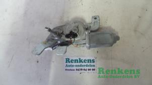 Używane Silnik wycieraczki tylnej Chevrolet Spark 1.0 16V Cena € 15,00 Procedura marży oferowane przez Renkens Auto-Onderdelen B.V.
