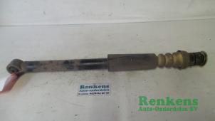 Used Rear shock absorber, right Seat Arosa (6H1) 1.4 MPi Price € 15,00 Margin scheme offered by Renkens Auto-Onderdelen B.V.