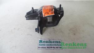 Used Gearbox mount Volkswagen Polo V (6R) 1.0 12V BlueMotion Technology Price € 40,00 Margin scheme offered by Renkens Auto-Onderdelen B.V.