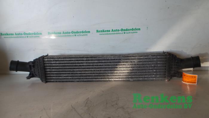 Usados Intercooler Audi A4 (B8) 2.0 TDI 16V Precio € 60,00 Norma de margen ofrecido por Renkens Auto-Onderdelen B.V.