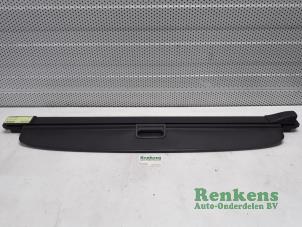 Used Luggage compartment cover Opel Vectra C Caravan 1.9 CDTI 16V Price € 50,00 Margin scheme offered by Renkens Auto-Onderdelen B.V.