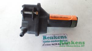 Used Power steering fluid reservoir Volkswagen Sharan (7M8/M9/M6) 1.9 TDI 130 Price € 20,00 Margin scheme offered by Renkens Auto-Onderdelen B.V.