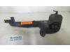 Opel Zafira (M75) 1.6 16V Réservoir lave-glace avant