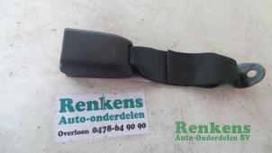 Used Rear seatbelt buckle, left Opel Agila (B) 1.2 16V Price € 15,00 Margin scheme offered by Renkens Auto-Onderdelen B.V.