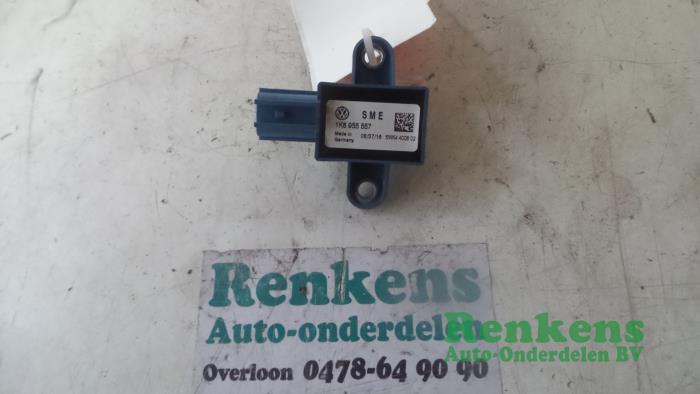 Gebrauchte Airbag Sensor Volkswagen Scirocco (137/13AD) 2.0 TDI 16V Preis € 10,00 Margenregelung angeboten von Renkens Auto-Onderdelen B.V.