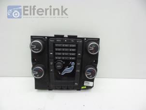 Used Multi-media control unit Volvo V70 (BW) 2.5 T 20V Price € 50,00 Margin scheme offered by Auto Demontage Elferink B.V.