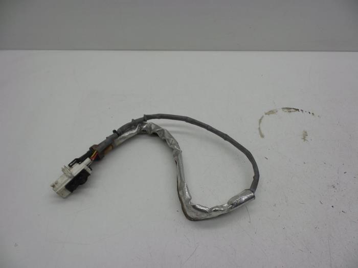 Usagé Sonde lambda Volvo S80 (TR/TS) 2.8 T6 24V Prix € 50,00 Règlement à la marge proposé par Auto Demontage Elferink B.V.