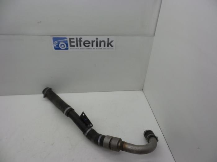 Gebrauchte Intercooler Rohr Volvo V40 (MV) 1.6 T3 GTDi 16V Preis € 50,00 Margenregelung angeboten von Auto Demontage Elferink B.V.