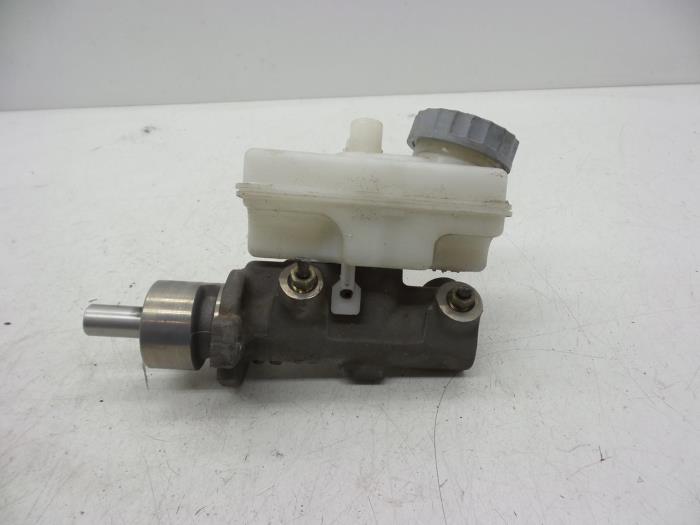 Gebrauchte Hauptbremszylinder Opel Agila (A) 1.0 12V Twin Port Preis € 25,00 Margenregelung angeboten von Auto Demontage Elferink B.V.