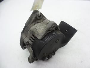 Dynamo van een Saab 9000 CS 3.0 V6 24V CS,CSE 1996