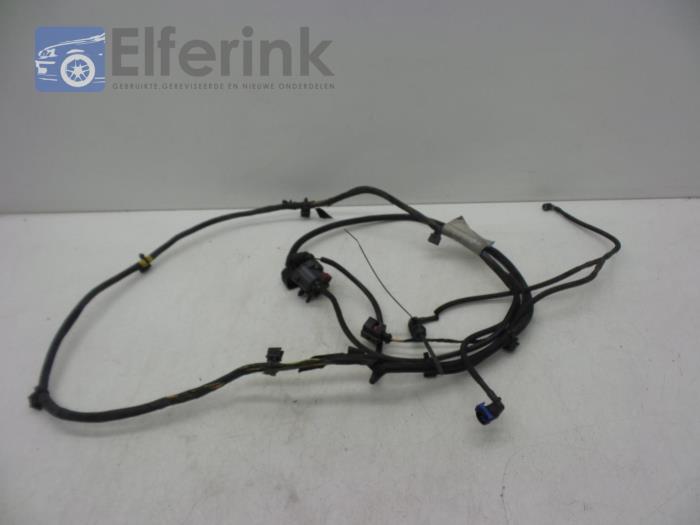 Wiring harness from a Volvo V70 (BW) 2.4 D 20V 2010