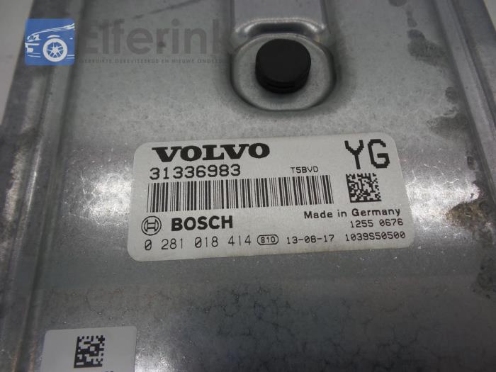 Ordenadores de inyección de un Volvo V60 I (FW/GW) 2.0 D3 20V 2014
