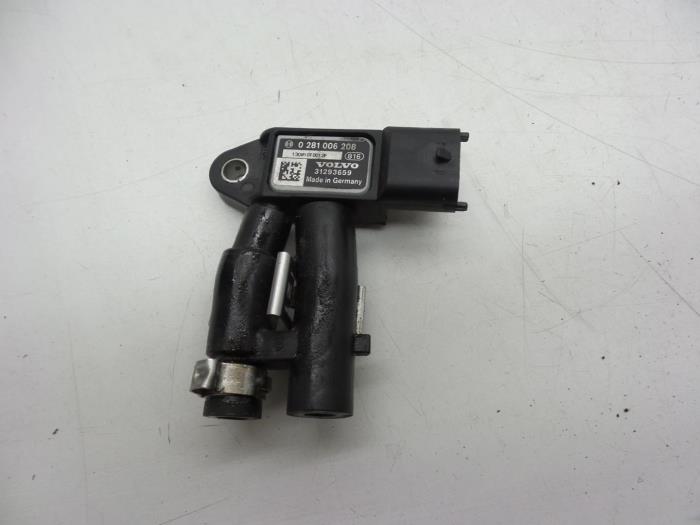 Begagnade Partikelfiltersensor Volvo V60 I (FW/GW) 2.0 D3 20V Pris € 40,00 Marginaltabell erbjuds av Auto Demontage Elferink B.V.