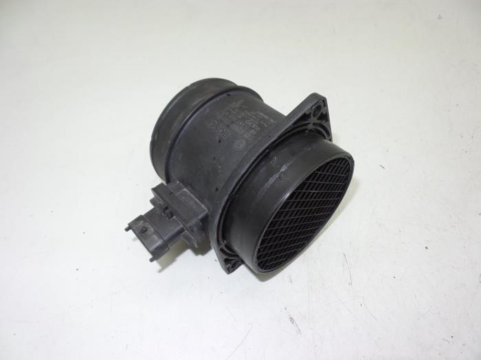 Gebrauchte Luftmassenmesser Volvo S60 II (FS) 2.0 D3 20V Preis € 40,00 Margenregelung angeboten von Auto Demontage Elferink B.V.