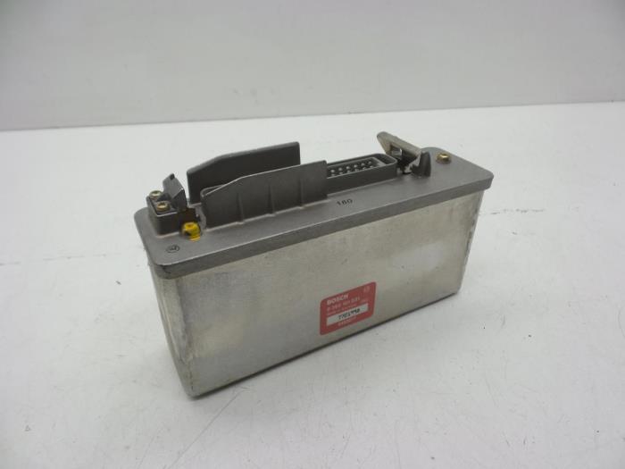 Used ABS Computer Volvo 940 I Estate 2.3i (LPT) Polar Price € 100,00 Margin scheme offered by Auto Demontage Elferink B.V.
