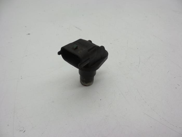 Begagnade Kamaxelsensor Volvo V70 (SW) 2.4 D5 20V Pris € 25,00 Marginaltabell erbjuds av Auto Demontage Elferink B.V.