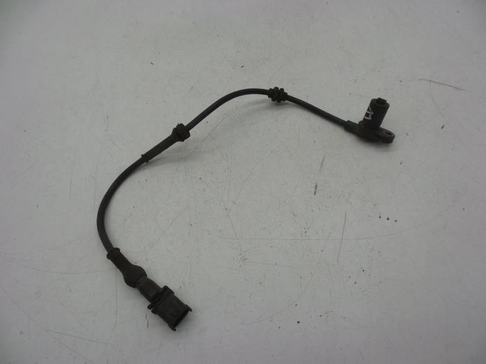 Begagnade ABS-sensor Opel Meriva (A) 1.6 16V Pris € 25,00 Marginaltabell erbjuds av Auto Demontage Elferink B.V.