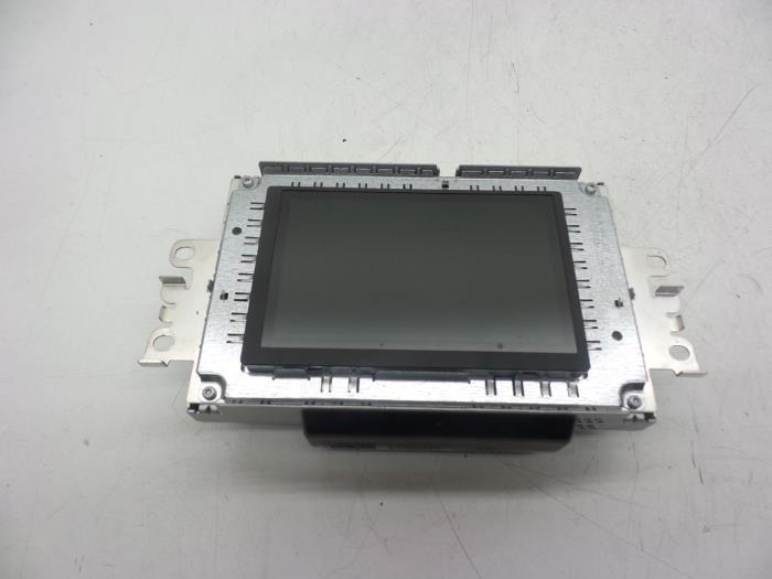 Begagnade Innerdisplay Volvo V40 (MV) 2.0 T2 16V Pris € 100,00 Marginaltabell erbjuds av Auto Demontage Elferink B.V.