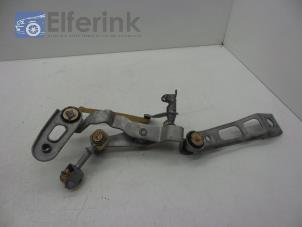 Used Gearbox mechanism Opel Corsa D 1.2 16V Price € 40,00 Margin scheme offered by Auto Demontage Elferink B.V.