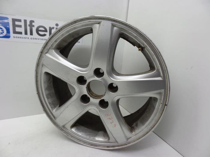 Używane Obrecz Saab 9-5 Estate (YS3E) 2.2 TiD 16V Cena € 50,00 Procedura marży oferowane przez Auto Demontage Elferink B.V.