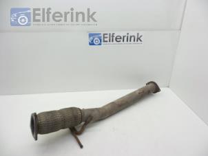 Used Exhaust middle section Volvo XC60 I (DZ) 2.0 D3 16V Price € 25,00 Margin scheme offered by Auto Demontage Elferink B.V.