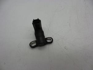 Begagnade Vevaxelsensor Volvo S40 (MS) 2.0 16V Pris € 25,00 Marginaltabell erbjuds av Auto Demontage Elferink B.V.