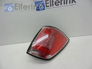 Used Taillight, right Opel Astra H SW (L35) 1.6 16V Twinport Price € 50,00 Margin scheme offered by Auto Demontage Elferink B.V.