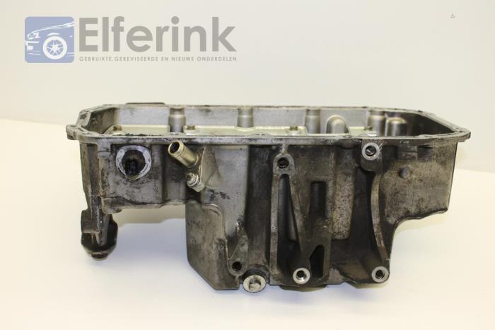 Gebrauchte Ölwanne Saab 9-5 (YS3E) 1.9 TiD 16V Preis € 150,00 Margenregelung angeboten von Auto Demontage Elferink B.V.