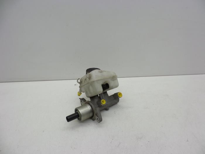 Gebrauchte Hauptbremszylinder Opel Astra G (F08/48) 1.6 Preis € 40,00 Margenregelung angeboten von Auto Demontage Elferink B.V.
