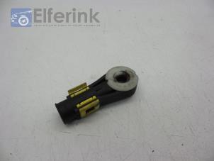 Used Gearbox control cable Volvo V40 (MV) 2.0 T2 16V Price € 20,00 Margin scheme offered by Auto Demontage Elferink B.V.